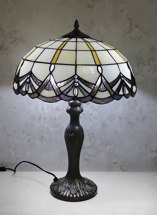 Лампа тиффани настольная T 16500