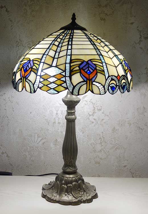 Настольная лампа тиффани RCN 157